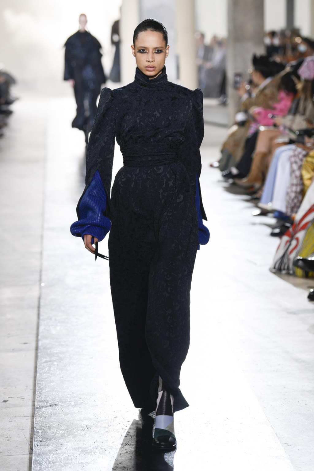 Fashion Week Paris Fall/Winter 2022 look 11 from the Rochas collection womenswear