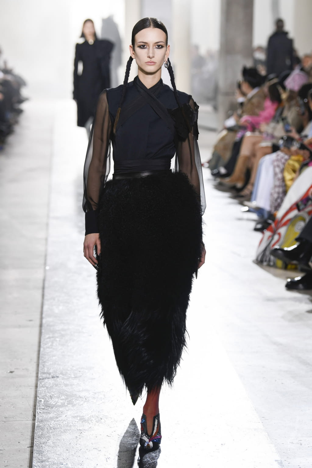 Fashion Week Paris Fall/Winter 2022 look 27 from the Rochas collection 女装