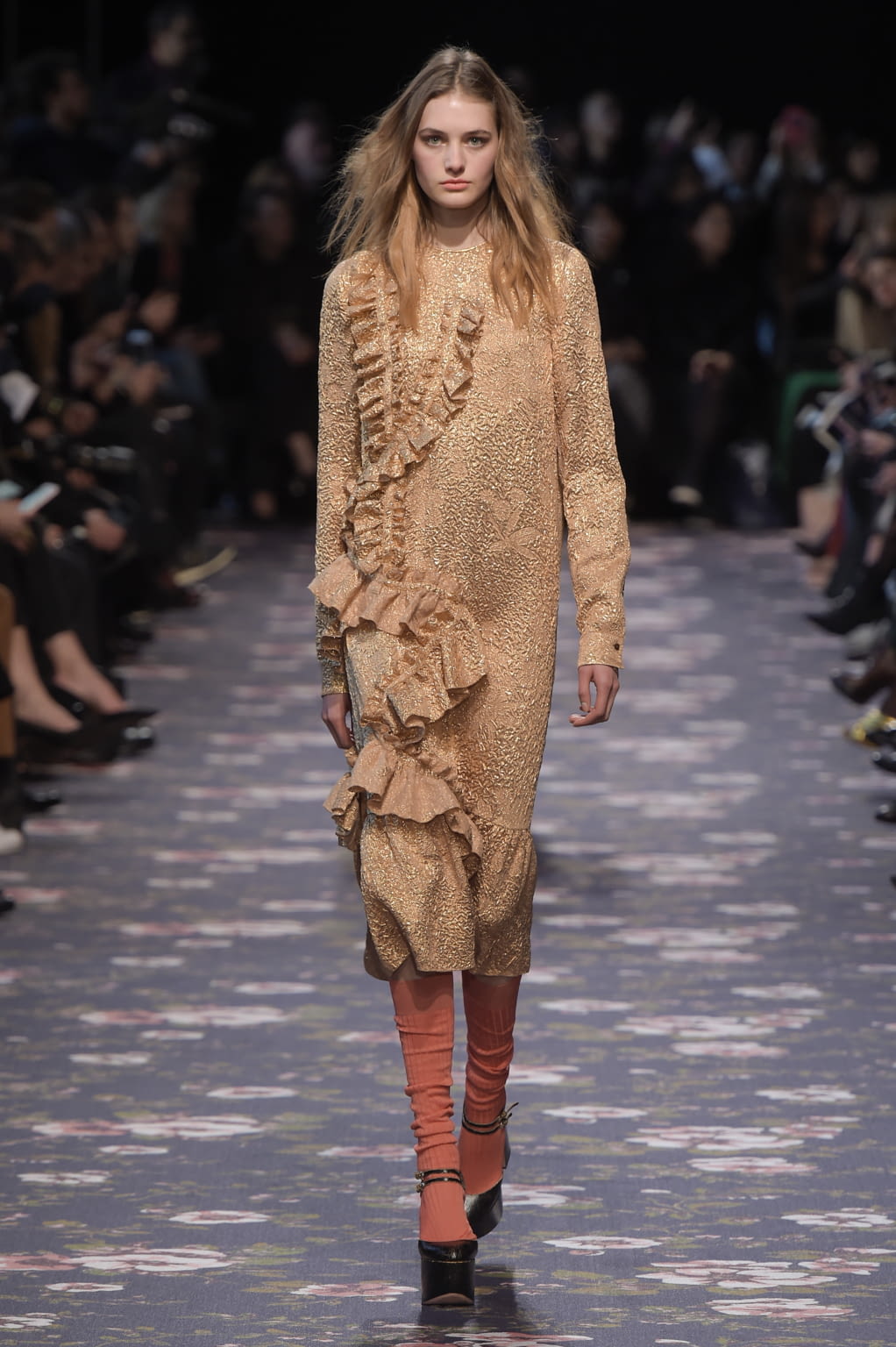 Fashion Week Paris Fall/Winter 2016 look 9 from the Rochas collection womenswear