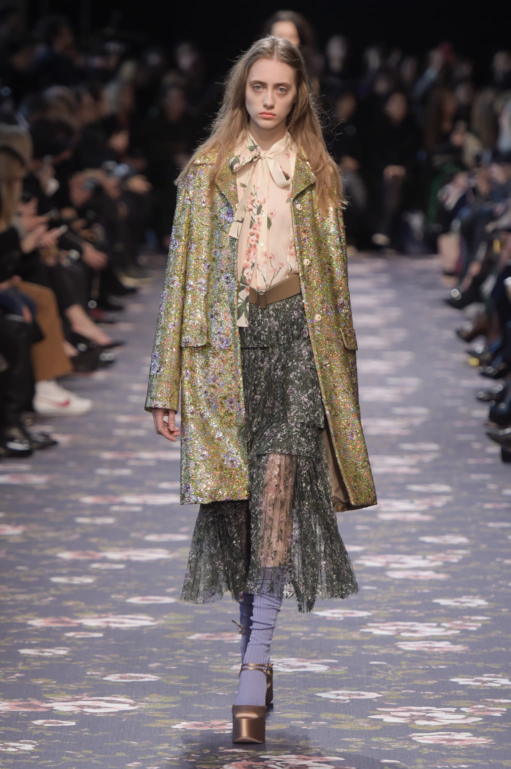 Fashion Week Paris Fall/Winter 2016 look 27 from the Rochas collection womenswear