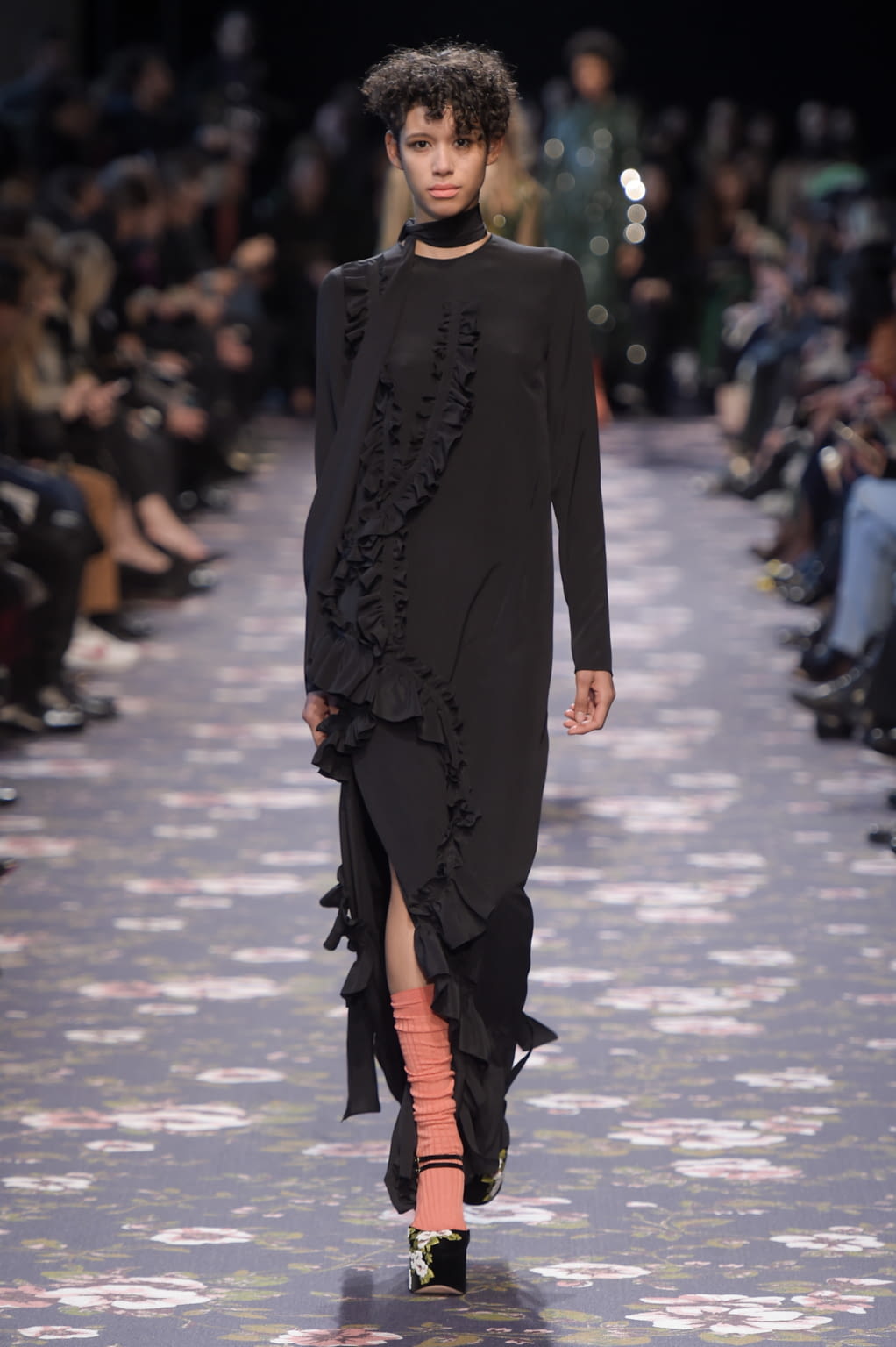 Fashion Week Paris Fall/Winter 2016 look 34 from the Rochas collection womenswear