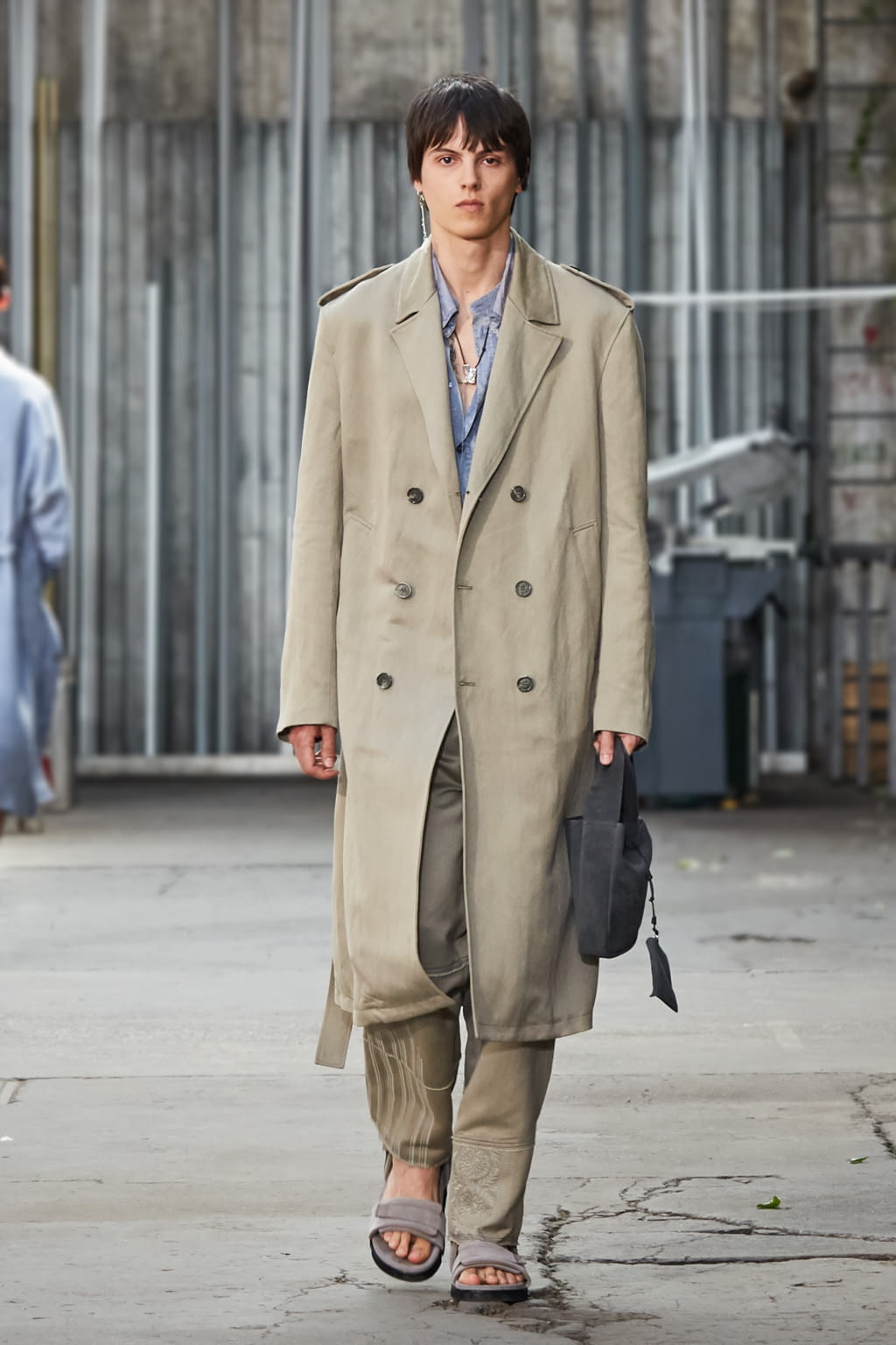 Fashion Week Paris Spring/Summer 2020 look 18 from the Rochas collection menswear