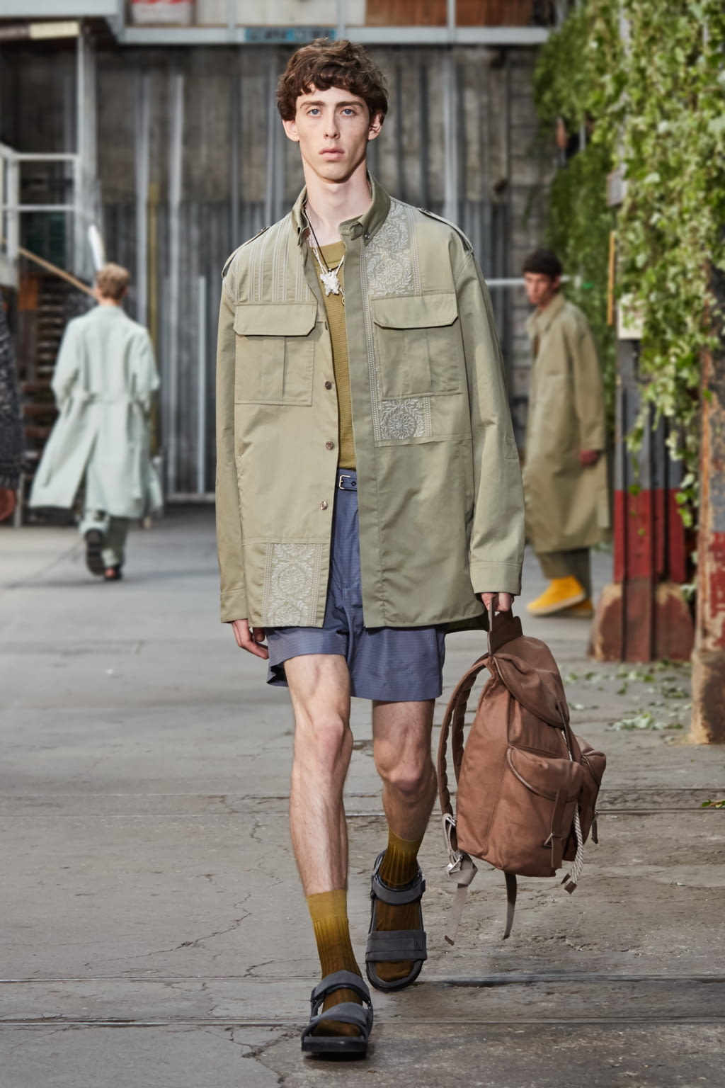 Fashion Week Paris Spring/Summer 2020 look 24 from the Rochas collection menswear