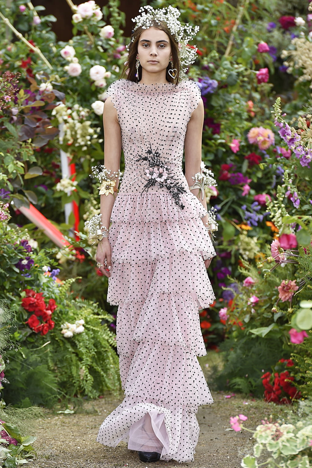 Fashion Week Paris Spring/Summer 2018 look 42 from the Rodarte collection 女装