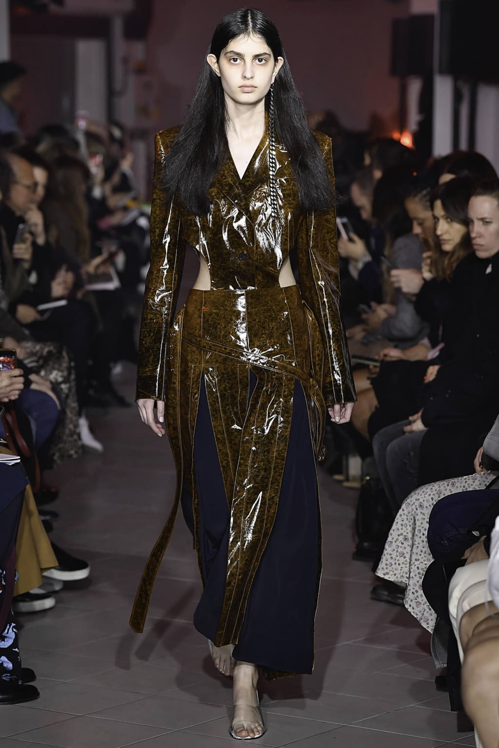Fashion Week Paris Fall/Winter 2019 look 22 from the Rokh collection 女装