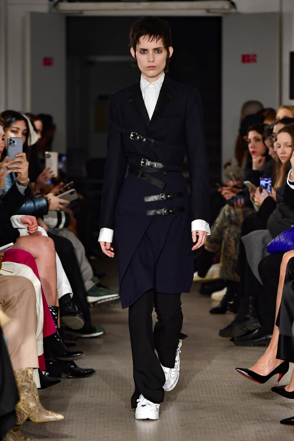 Fashion Week Paris Fall/Winter 2022 look 1 de la collection Rokh womenswear