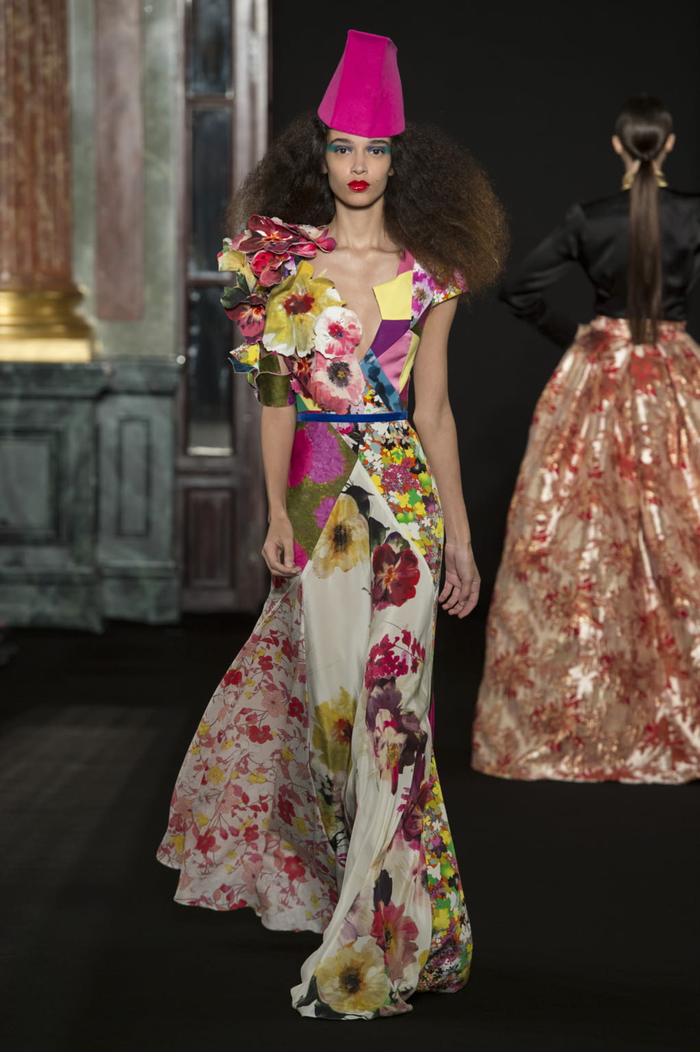Fashion Week Paris Fall/Winter 2018 look 34 from the Ronald Van Der Kemp collection couture