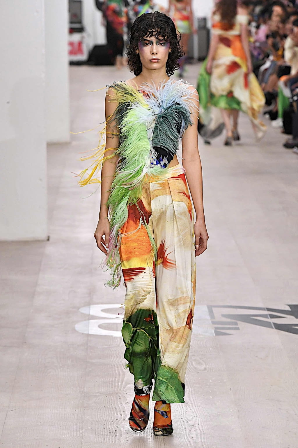 Fashion Week London Spring/Summer 2020 look 40 from the On:Off collection womenswear
