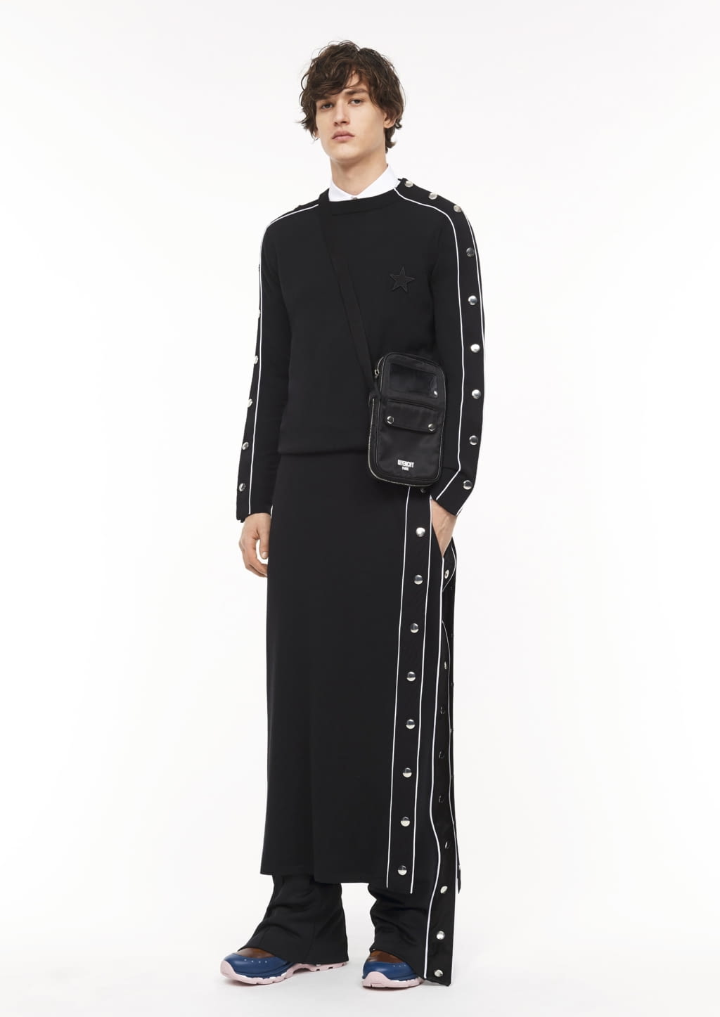 Fashion Week Paris Pre-Fall 2017 look 35 from the Givenchy collection womenswear