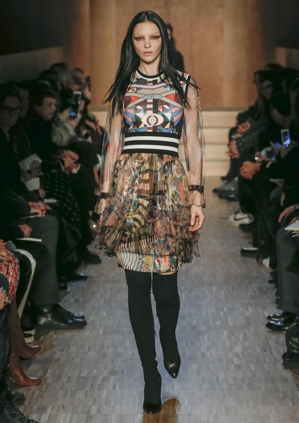 Fashion Week Paris Fall/Winter 2016 look 14 from the Givenchy collection 女装