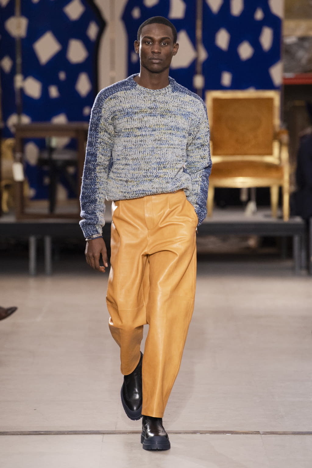 Fashion Week Paris Fall/Winter 2019 look 5 from the Hermès collection menswear