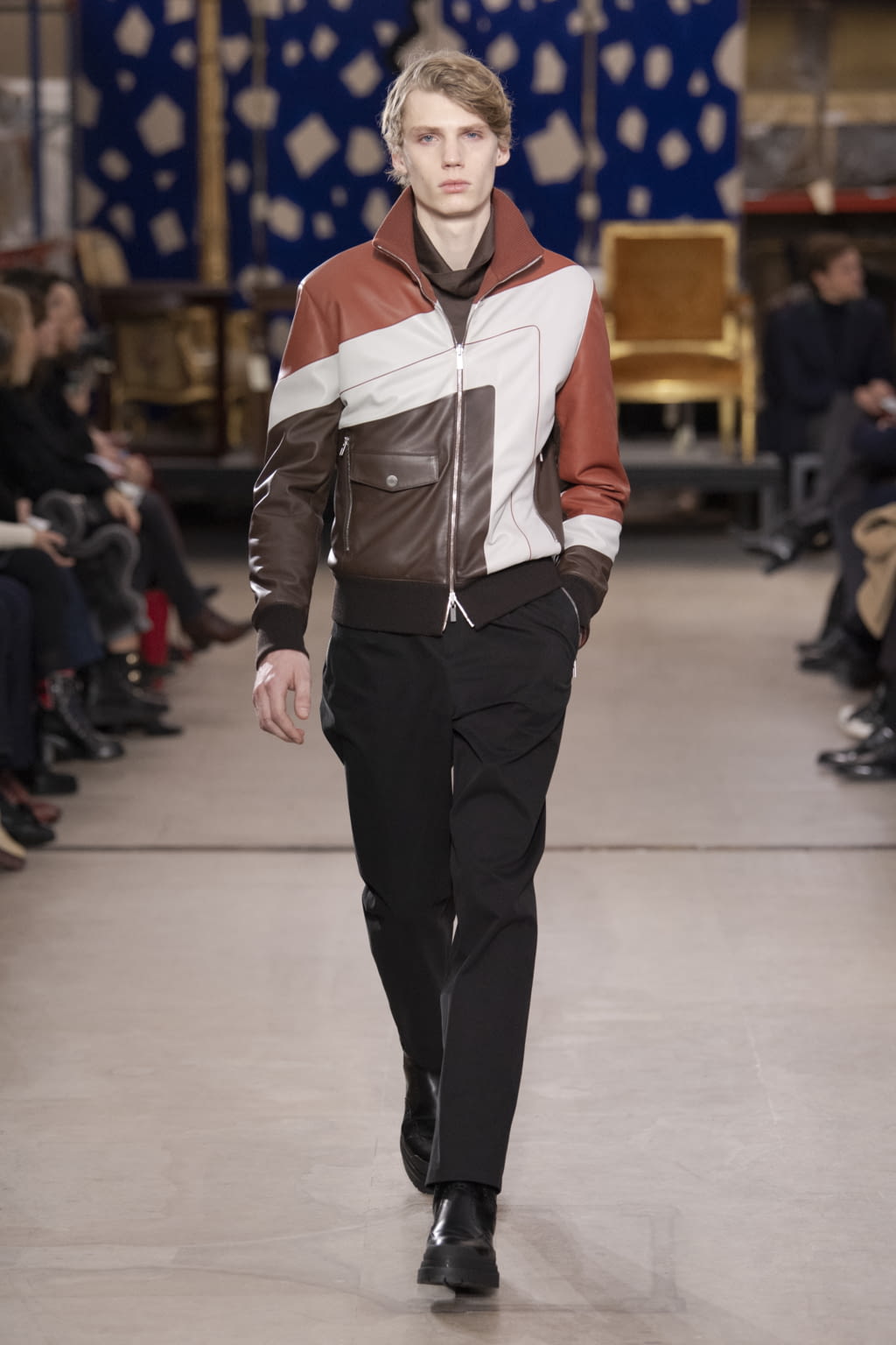 Fashion Week Paris Fall/Winter 2019 look 11 from the Hermès collection menswear