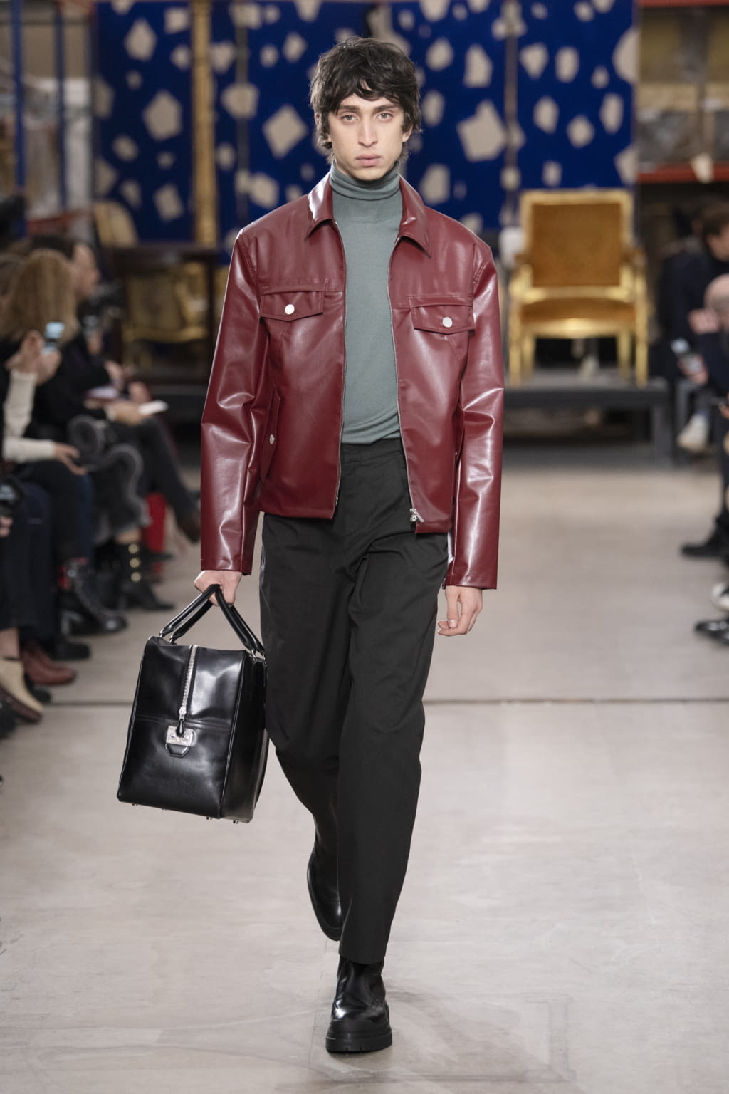Fashion Week Paris Fall/Winter 2019 look 21 from the Hermès collection 男装