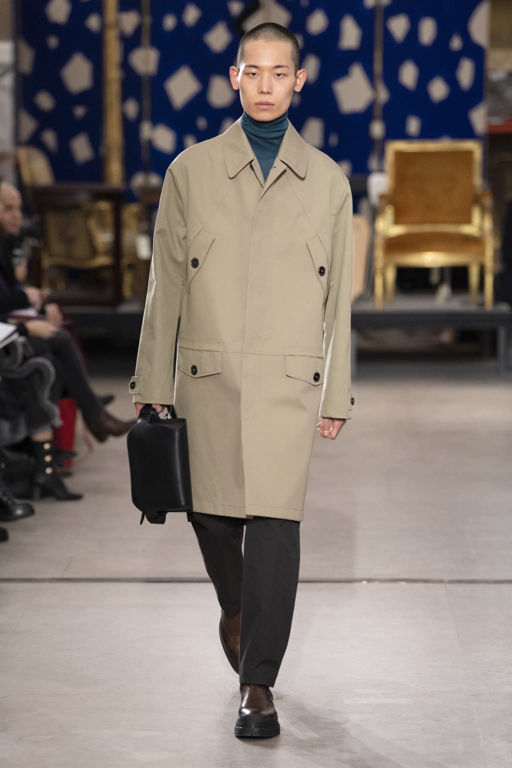 Fashion Week Paris Fall/Winter 2019 look 24 from the Hermès collection 男装