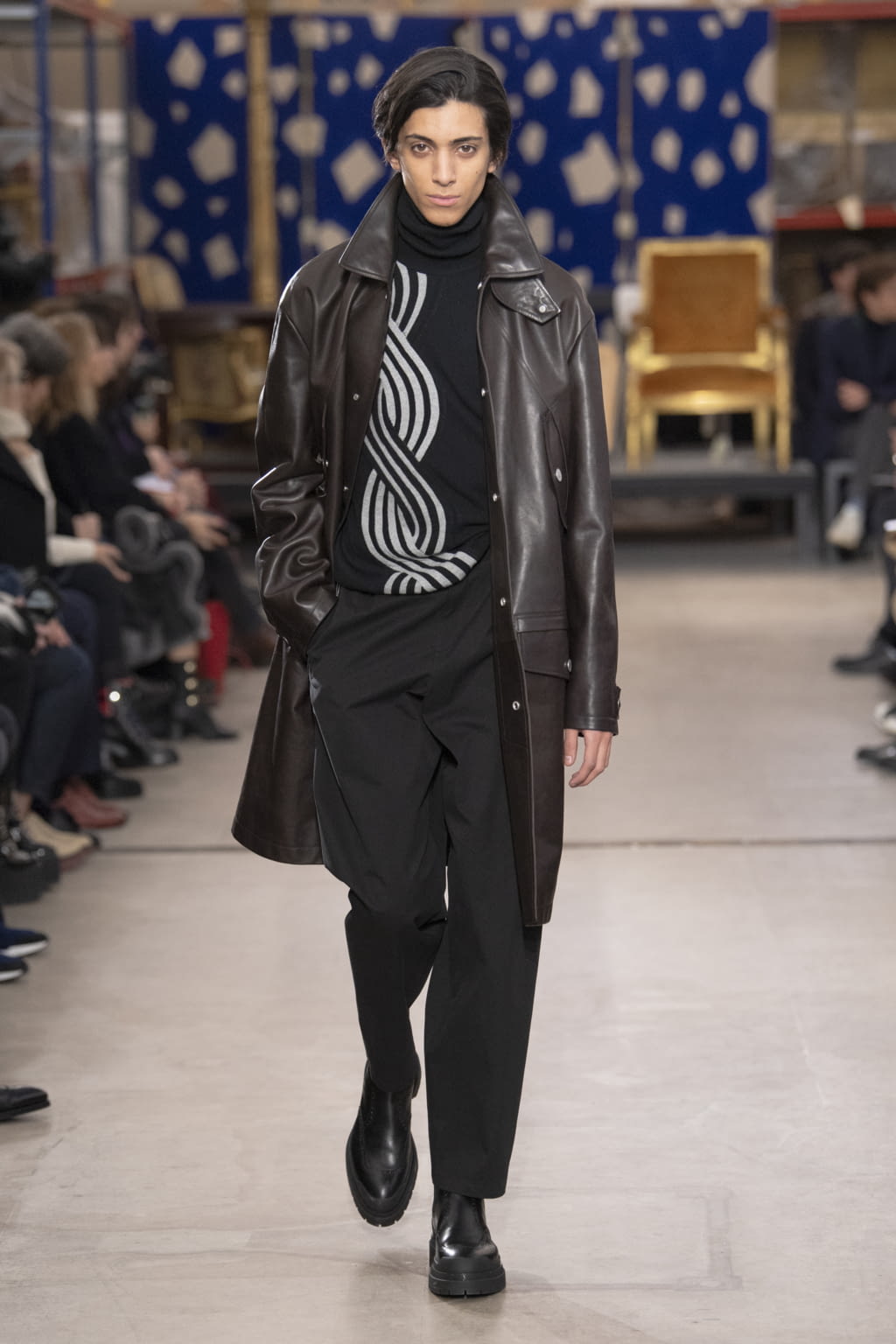Fashion Week Paris Fall/Winter 2019 look 31 from the Hermès collection 男装