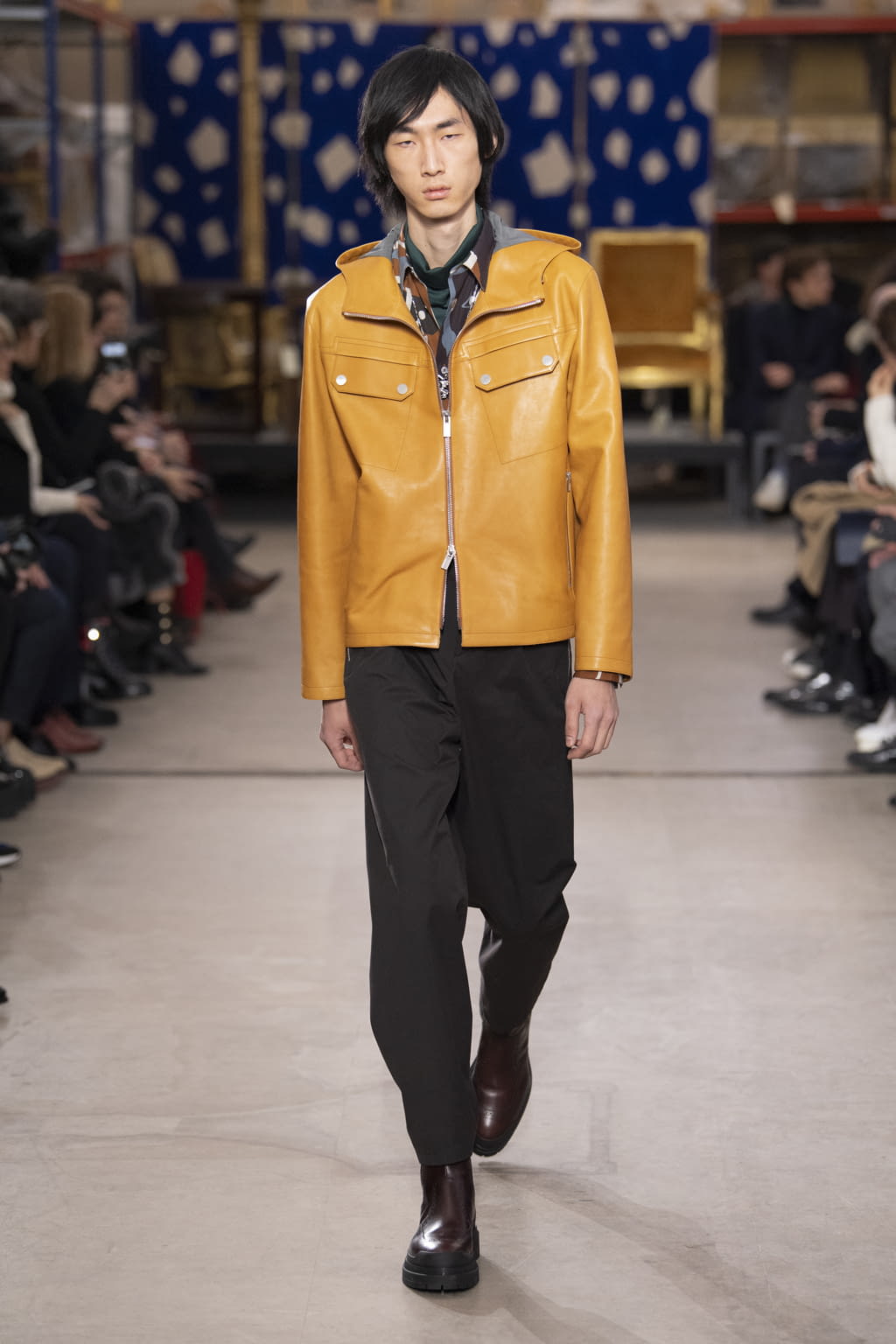 Fashion Week Paris Fall/Winter 2019 look 34 from the Hermès collection menswear