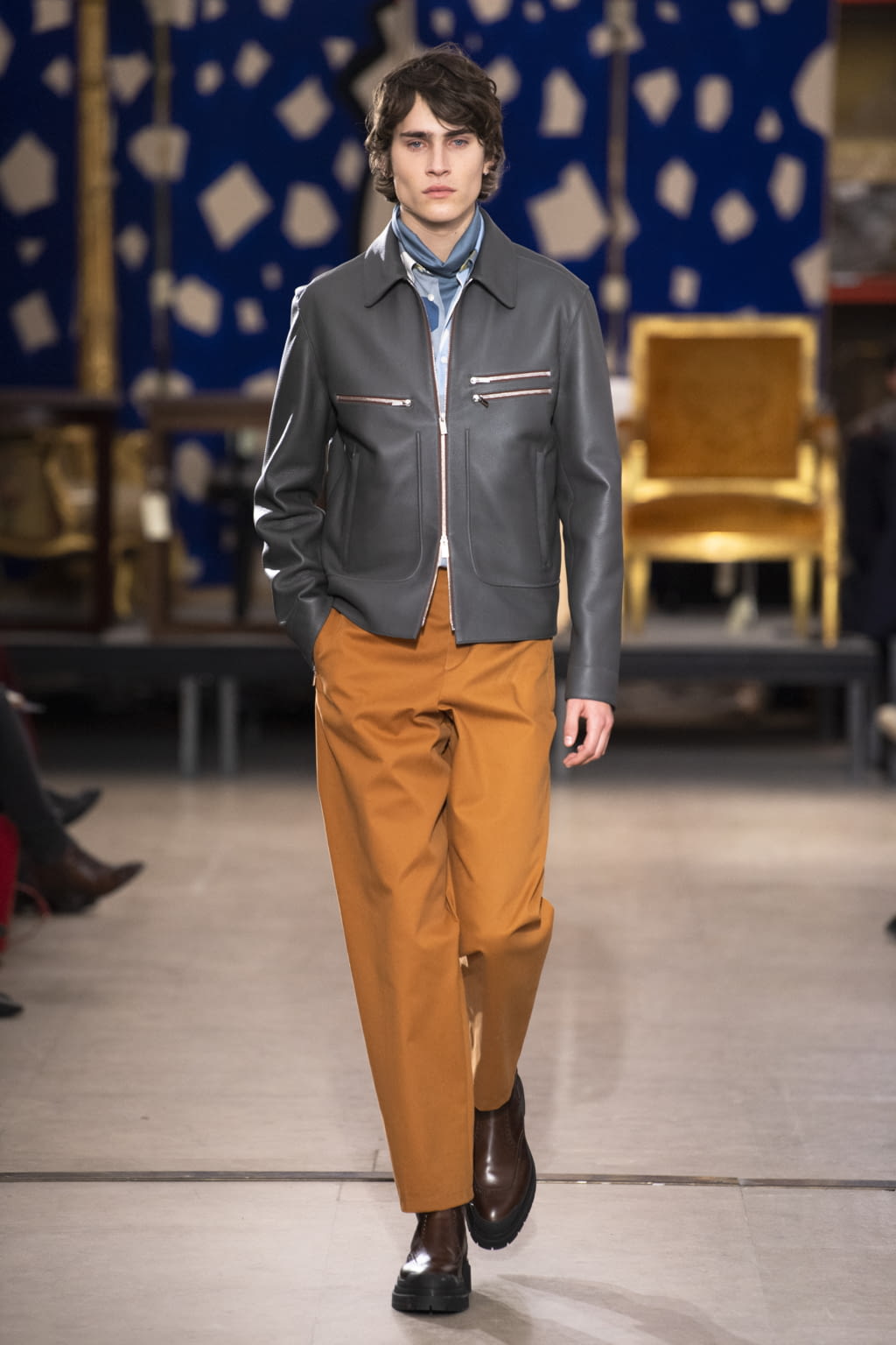 Fashion Week Paris Fall/Winter 2019 look 35 from the Hermès collection menswear