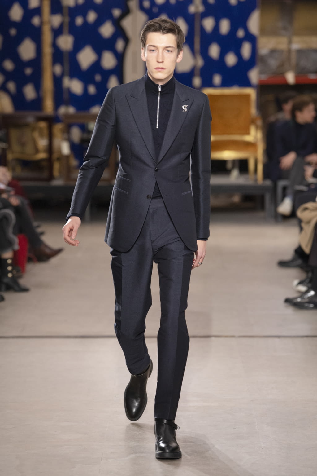 Fashion Week Paris Fall/Winter 2019 look 39 from the Hermès collection menswear