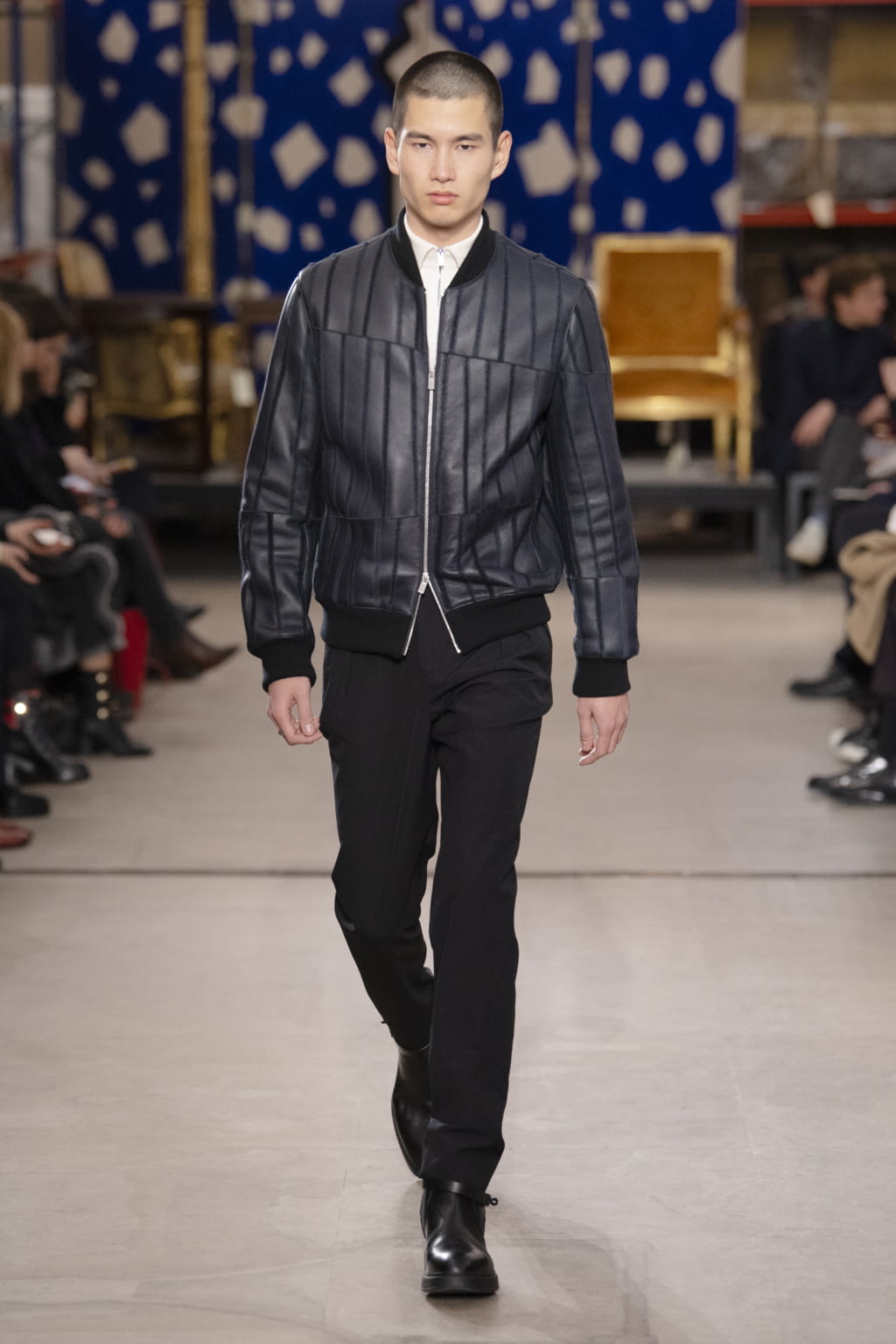 Fashion Week Paris Fall/Winter 2019 look 40 from the Hermès collection menswear