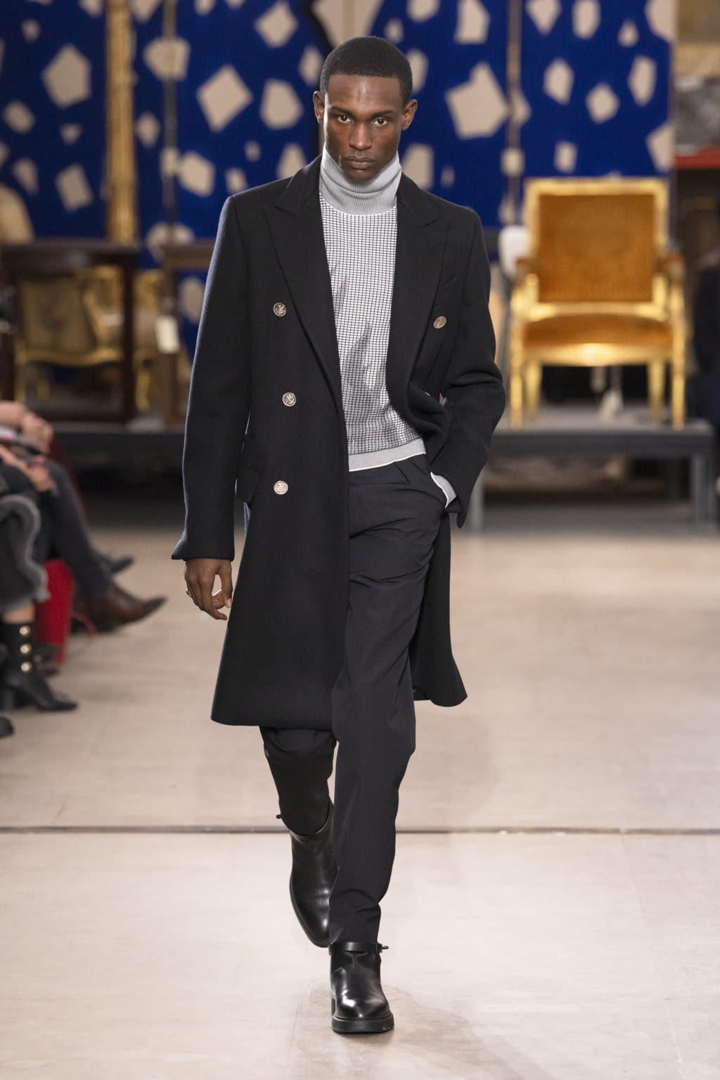 Fashion Week Paris Fall/Winter 2019 look 42 from the Hermès collection 男装