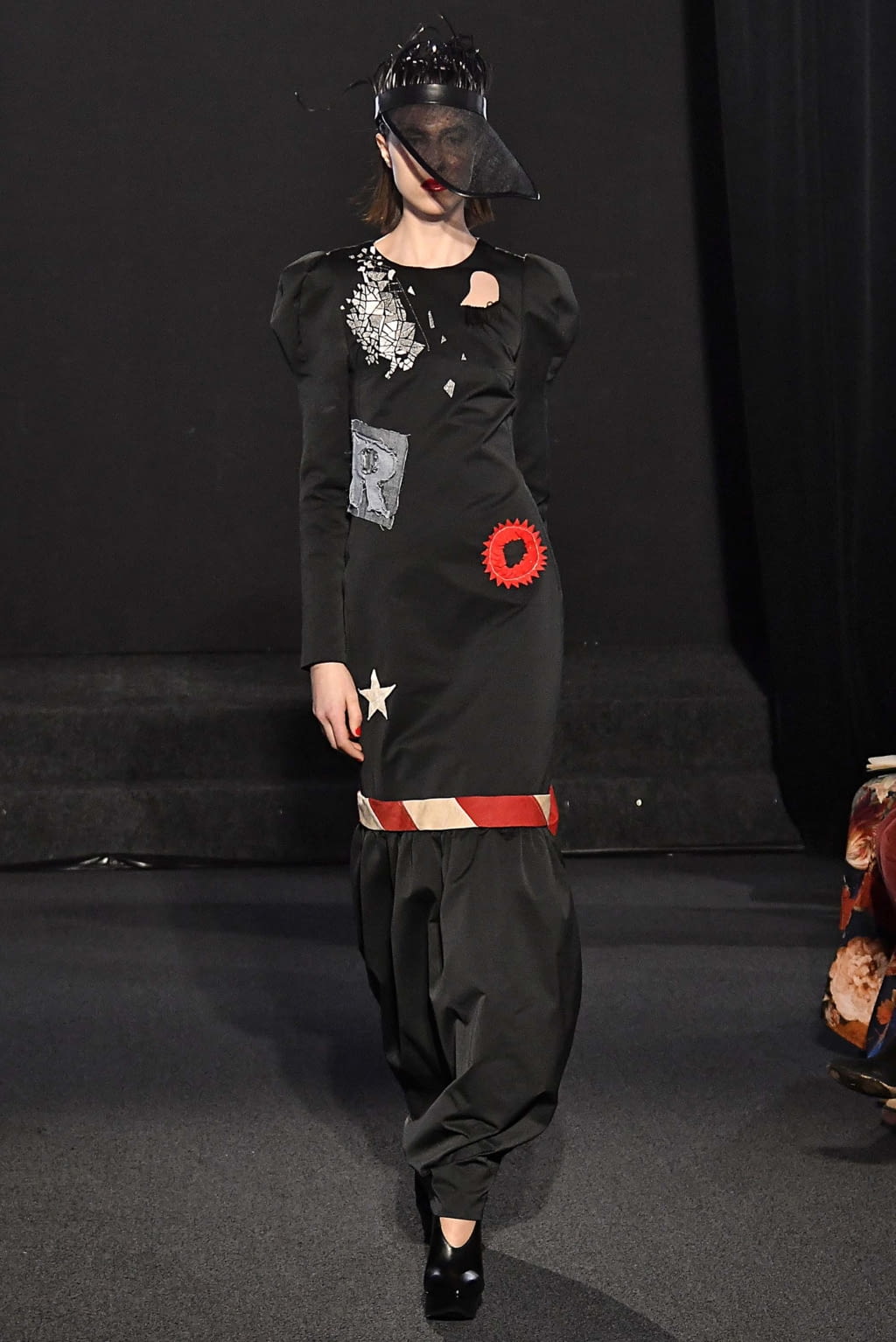 Fashion Week Paris Spring/Summer 2018 look 12 from the Ronald Van Der Kemp collection couture