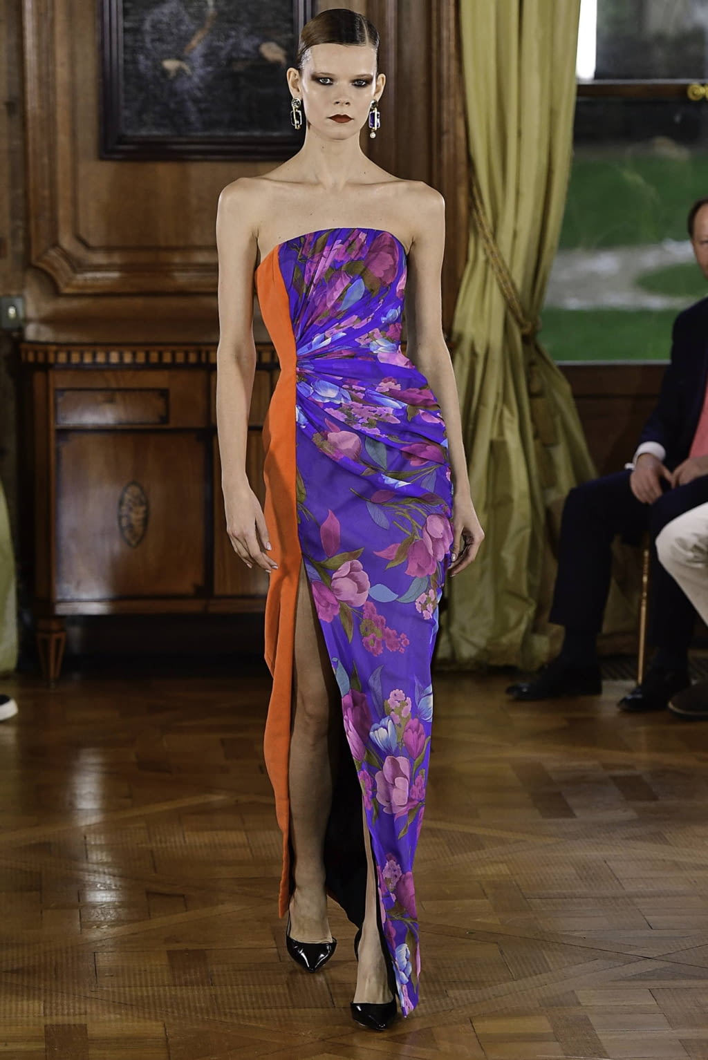 Fashion Week Paris Spring/Summer 2019 look 9 from the Ronald Van Der Kemp collection couture
