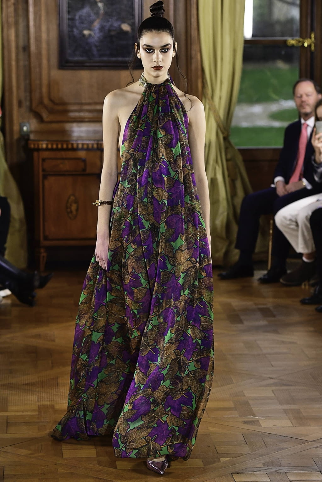 Fashion Week Paris Spring/Summer 2019 look 13 de la collection Ronald Van Der Kemp couture