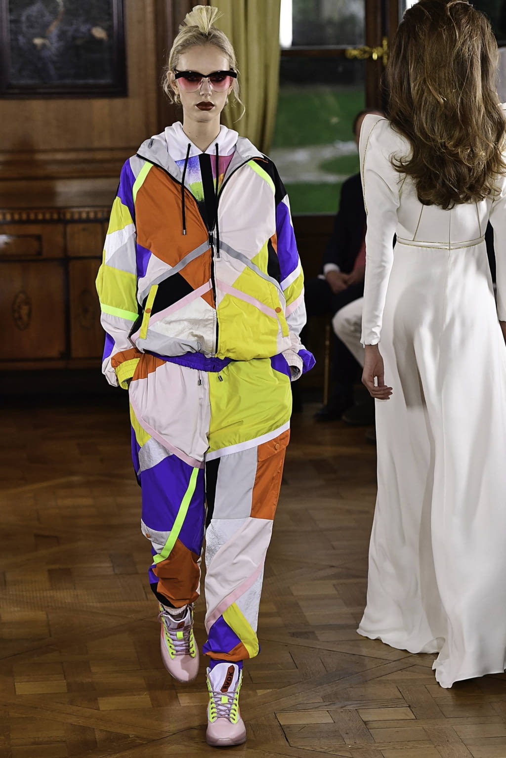Fashion Week Paris Spring/Summer 2019 look 20 from the Ronald Van Der Kemp collection 高级定制