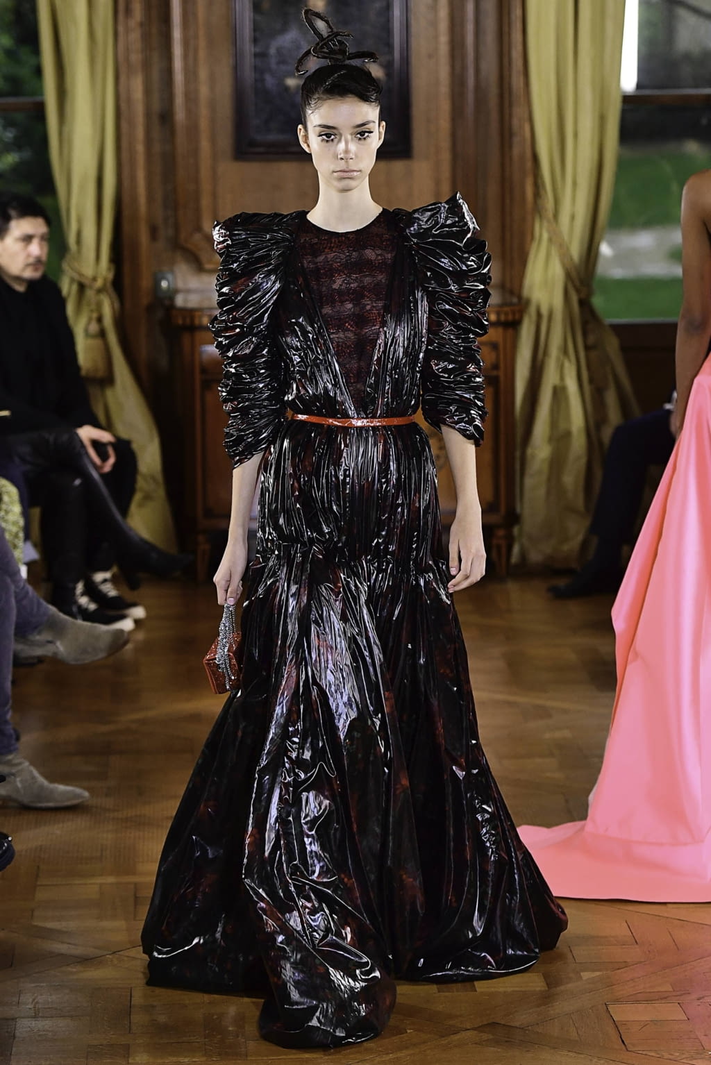 Fashion Week Paris Spring/Summer 2019 look 32 from the Ronald Van Der Kemp collection couture