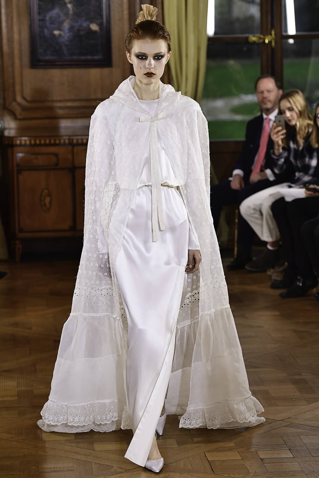 Fashion Week Paris Spring/Summer 2019 look 40 from the Ronald Van Der Kemp collection couture