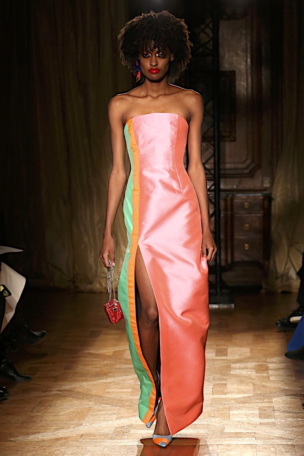 Fashion Week Paris Spring/Summer 2020 look 36 from the Ronald Van Der Kemp collection couture