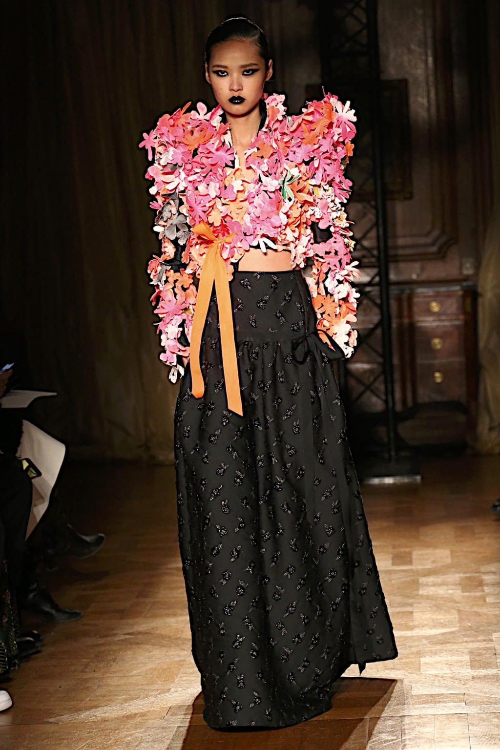 Fashion Week Paris Spring/Summer 2020 look 37 from the Ronald Van Der Kemp collection couture