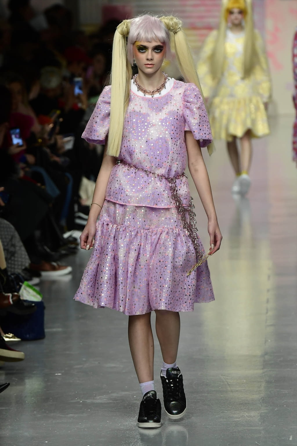 Fashion Week London Fall/Winter 2017 look 17 from the Ryan Lo collection womenswear