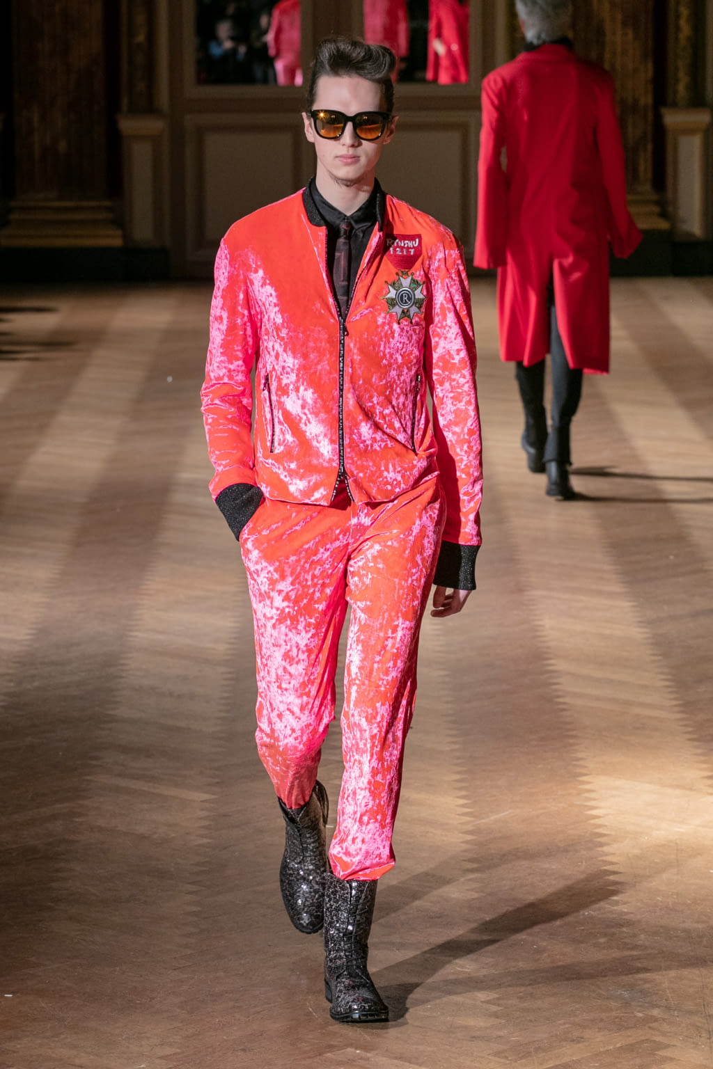 Fashion Week Paris Fall/Winter 2020 look 12 from the Rynshu collection menswear