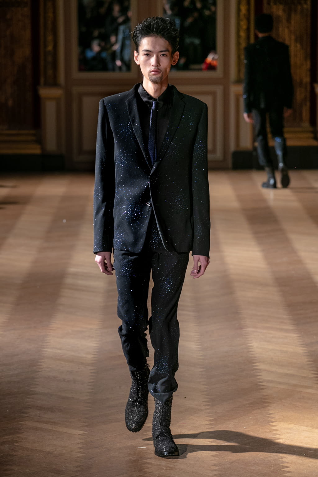 Fashion Week Paris Fall/Winter 2020 look 23 from the Rynshu collection menswear
