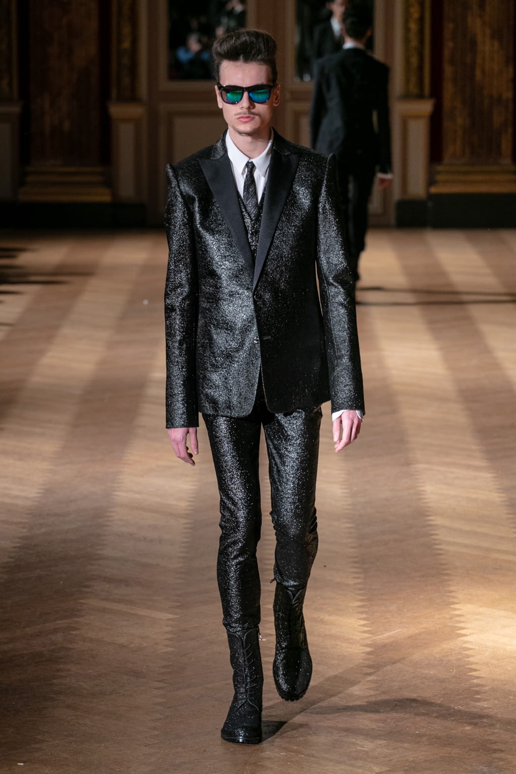 Fashion Week Paris Fall/Winter 2020 look 36 from the Rynshu collection menswear
