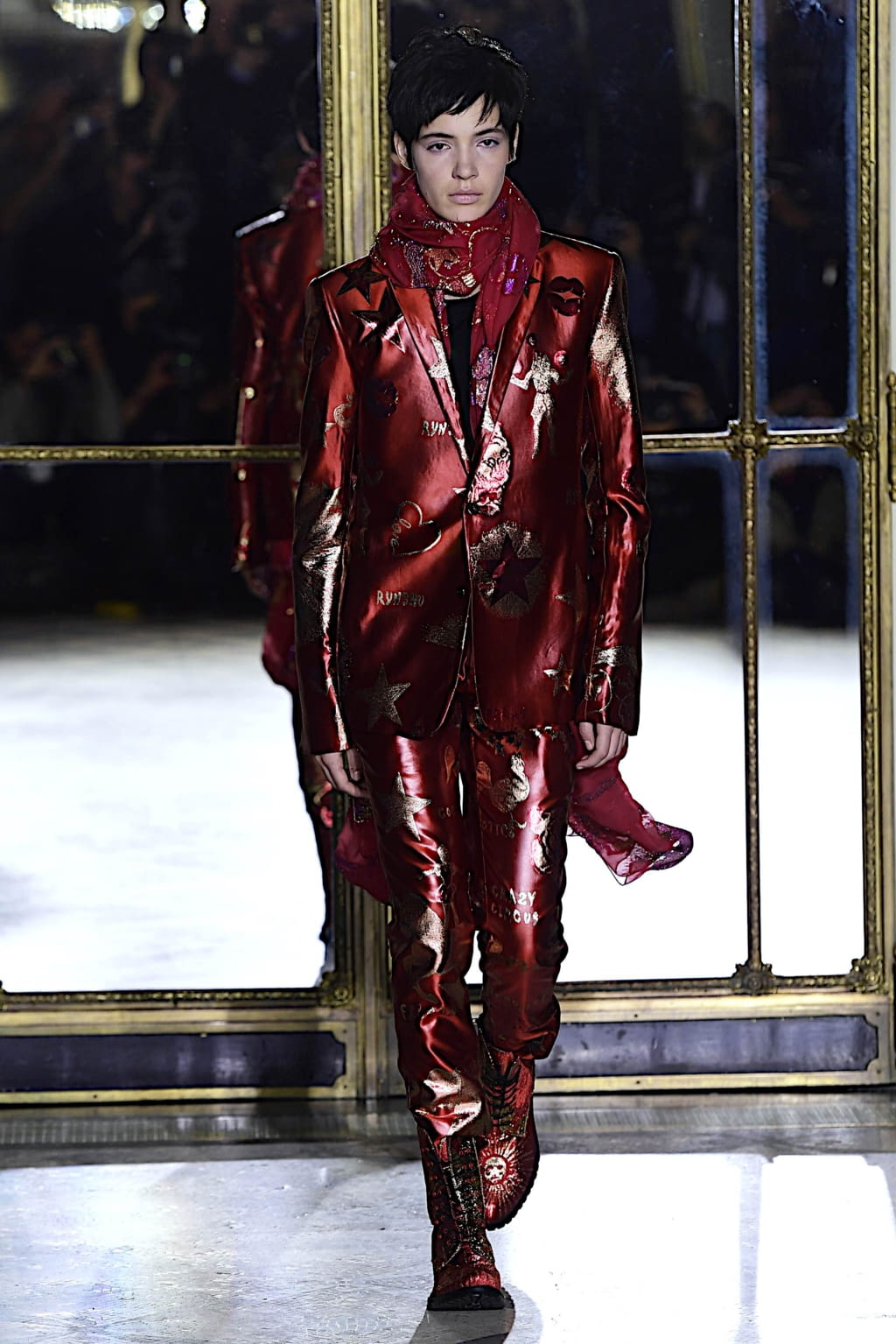 Fashion Week Paris Fall/Winter 2019 look 15 from the Rynshu collection menswear