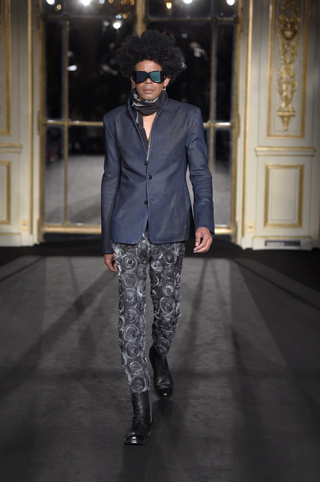 Fashion Week Paris Spring/Summer 2017 look 22 from the Rynshu collection menswear