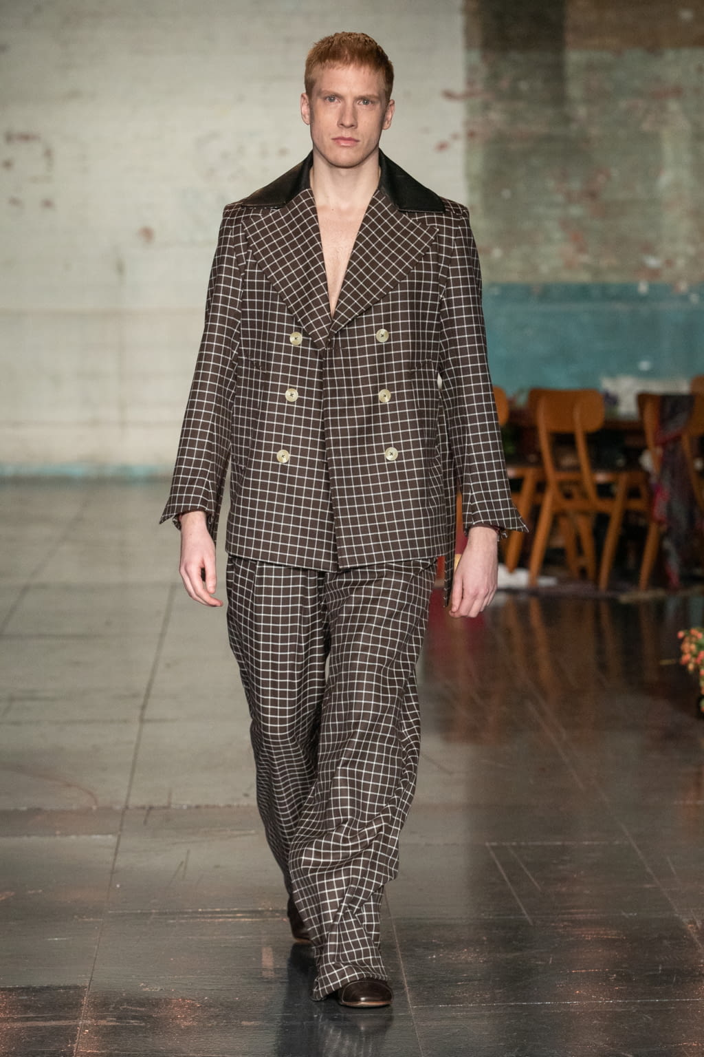 Fashion Week London Fall/Winter 2022 look 2 from the S.S.Daley collection 男装
