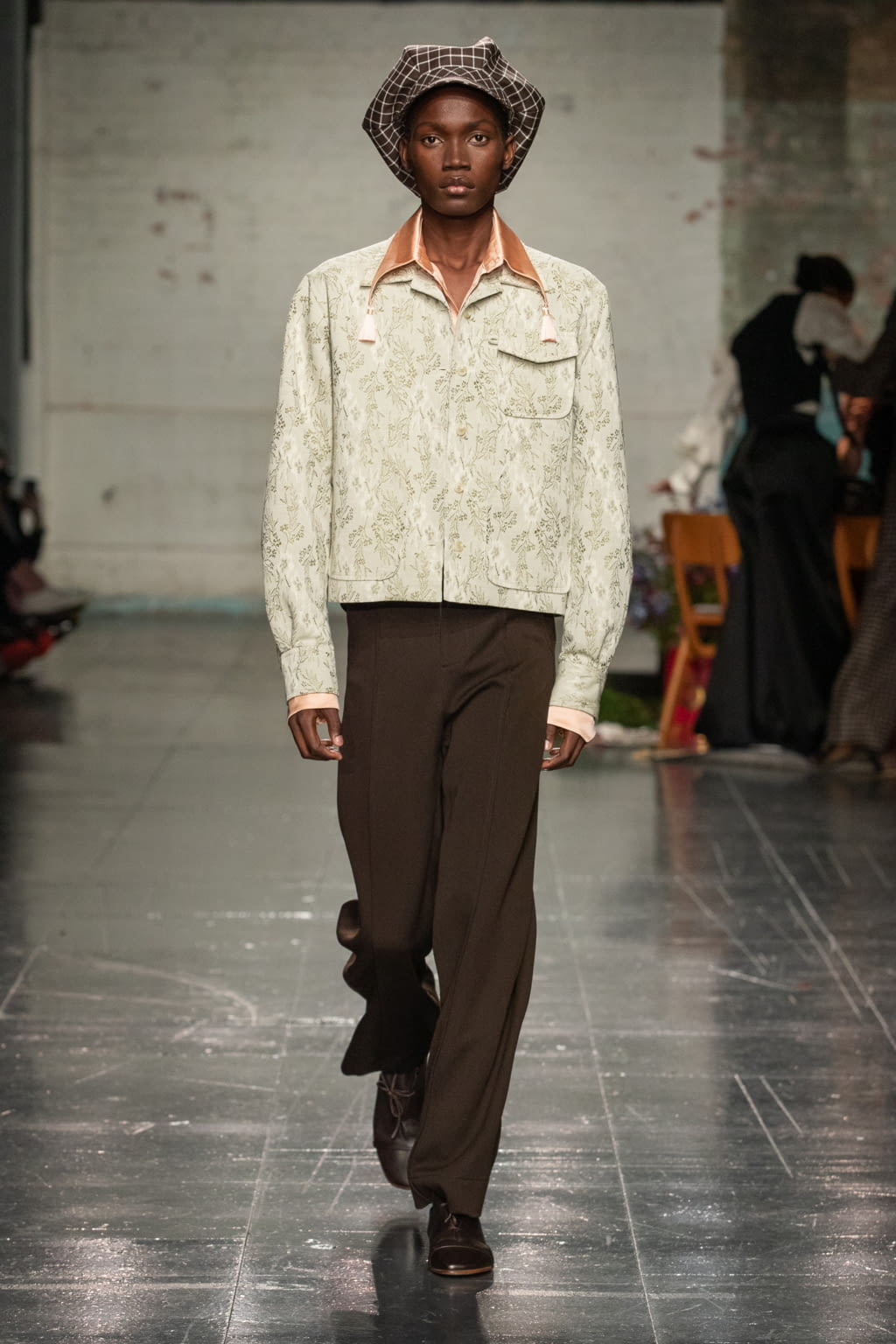 Fashion Week London Fall/Winter 2022 look 16 from the S.S.Daley collection menswear