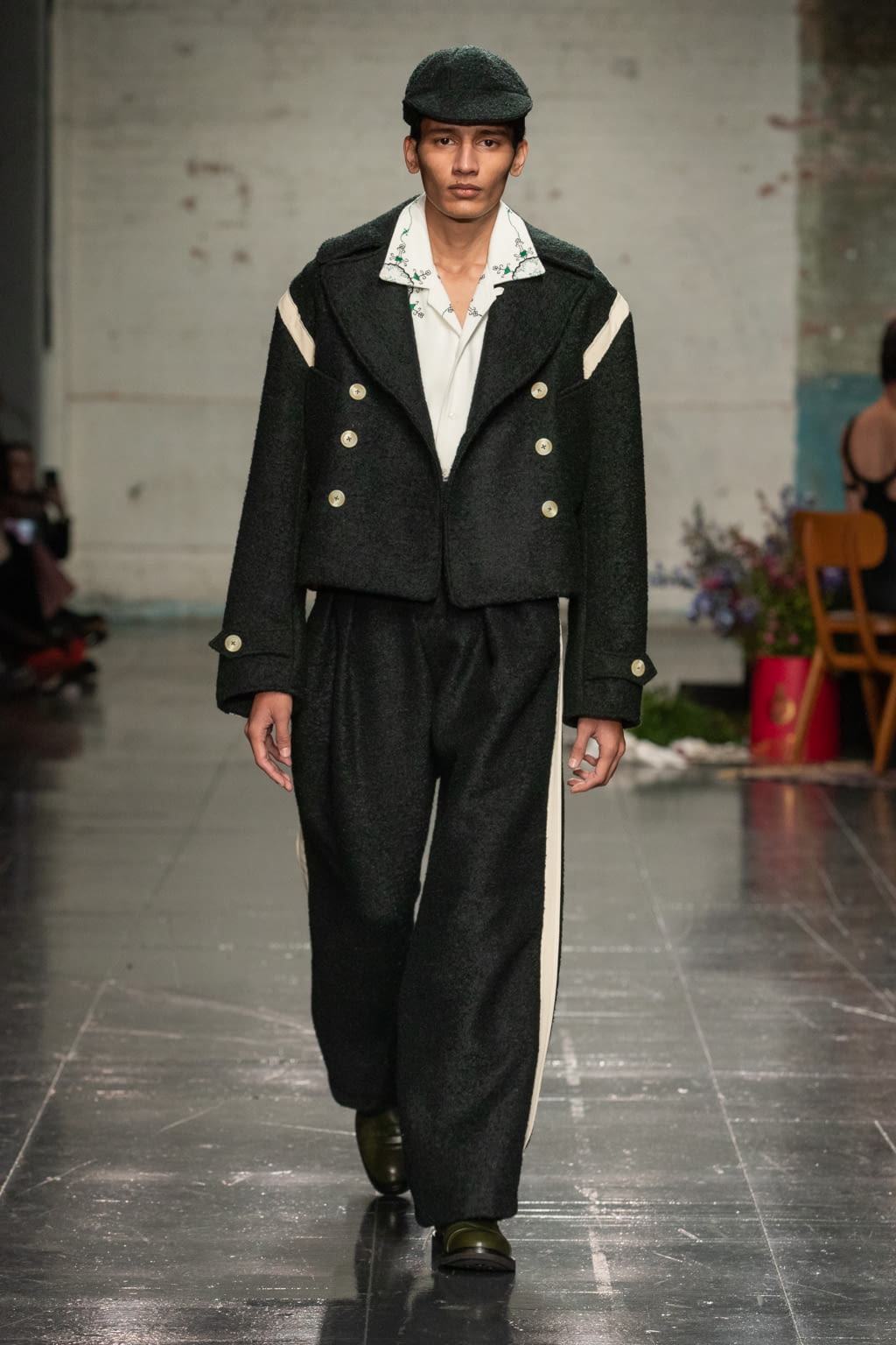 Fashion Week London Fall/Winter 2022 look 21 from the S.S.Daley collection 男装