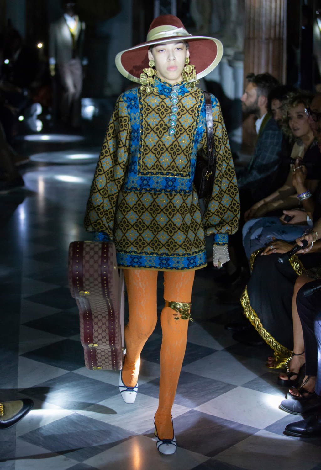 Fashion Week Milan Resort 2020 look 39 de la collection Gucci womenswear