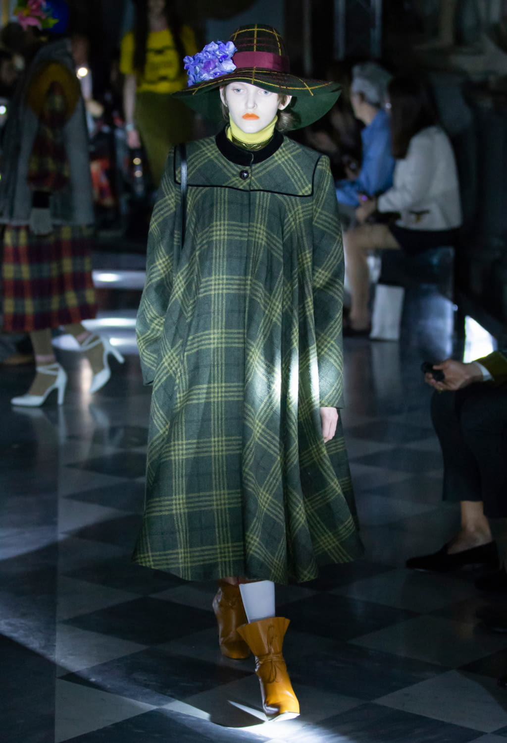 Fashion Week Milan Resort 2020 look 9 de la collection Gucci womenswear