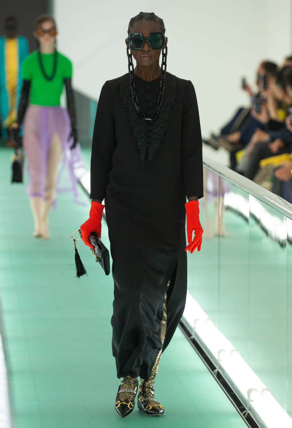 Fashion Week Milan Spring/Summer 2020 look 2 de la collection Gucci womenswear