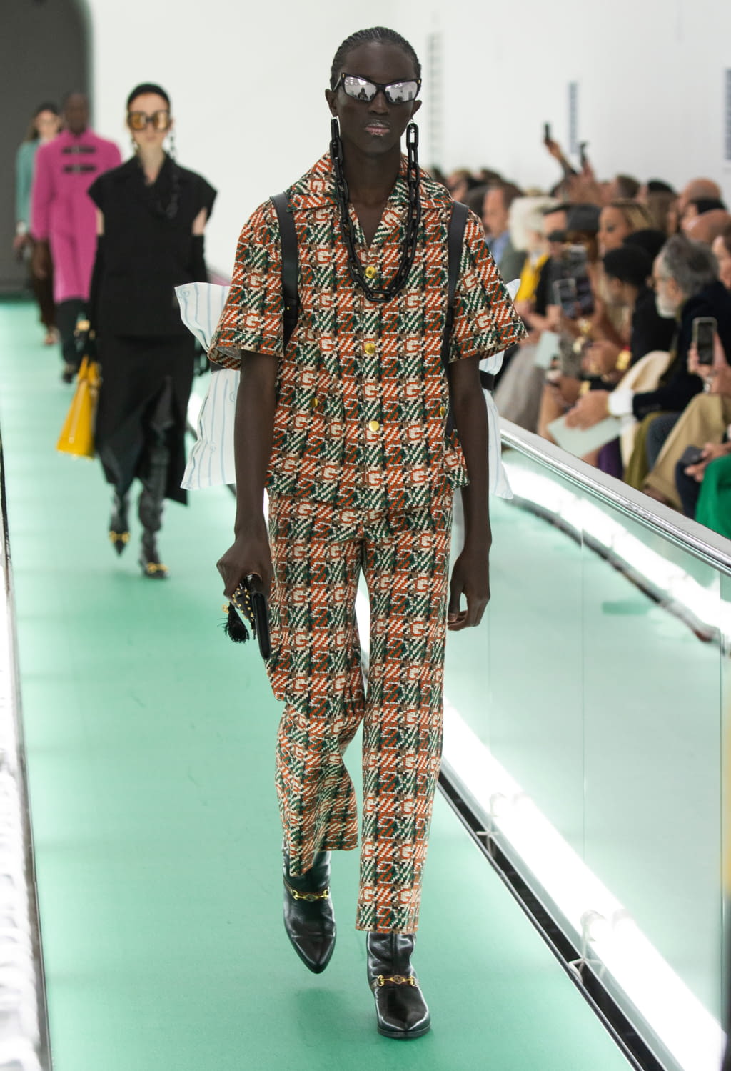 Fashion Week Milan Spring/Summer 2020 look 65 from the Gucci collection womenswear