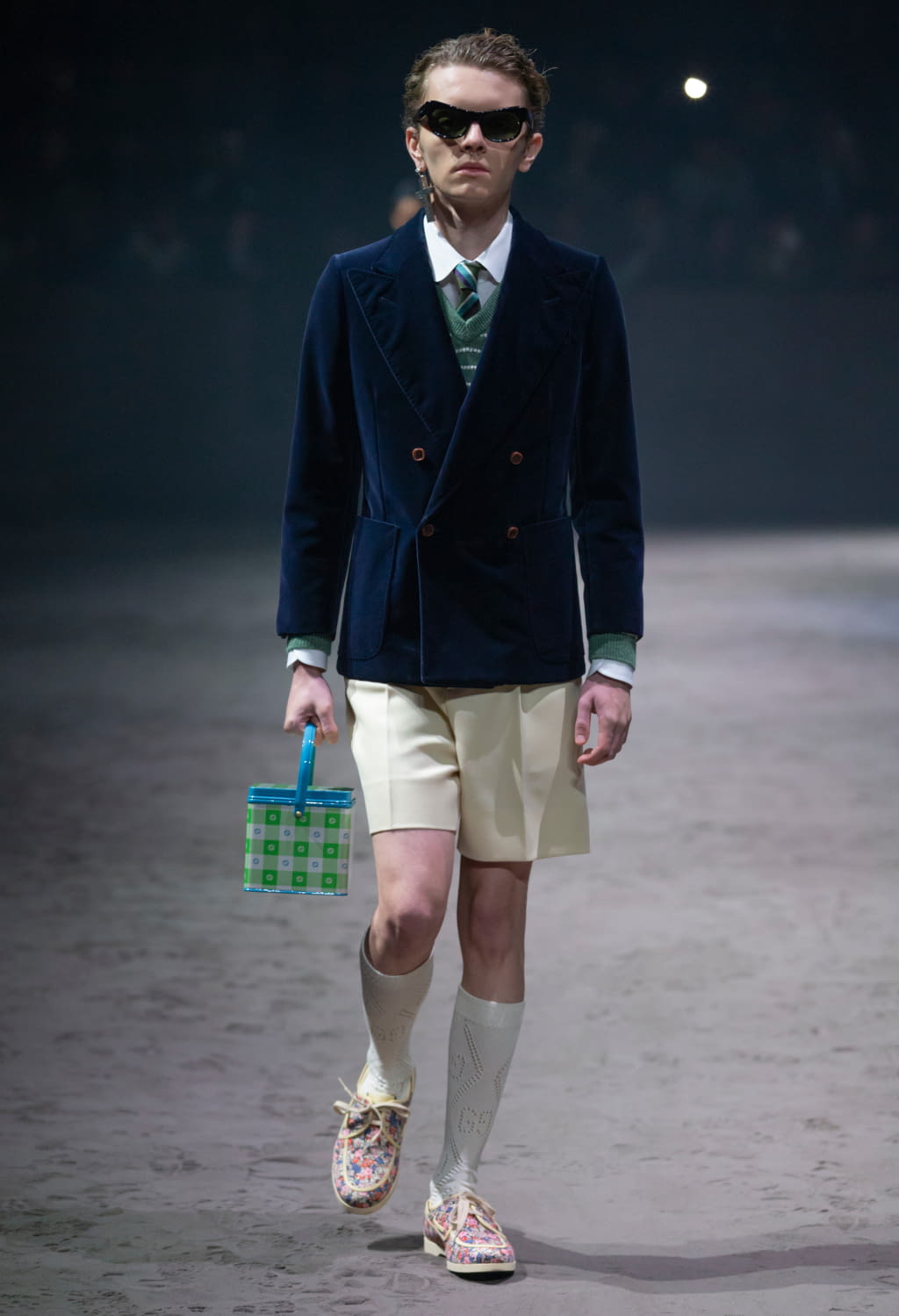 Fashion Week Milan Fall/Winter 2020 look 16 de la collection Gucci menswear