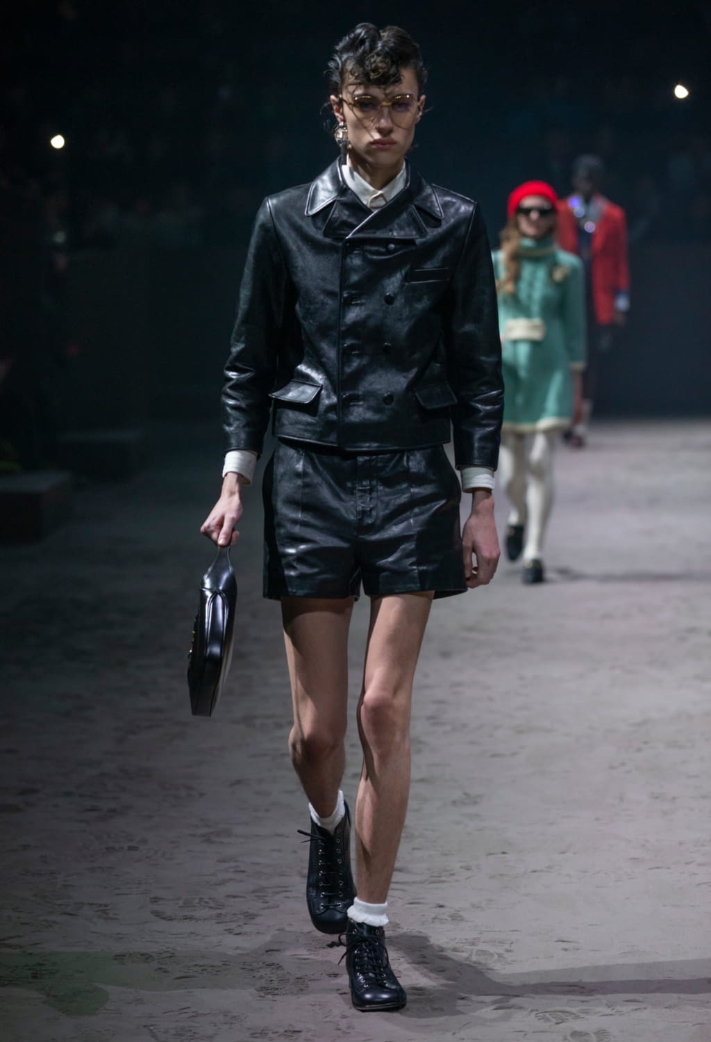Fashion Week Milan Fall/Winter 2020 look 19 from the Gucci collection 男装