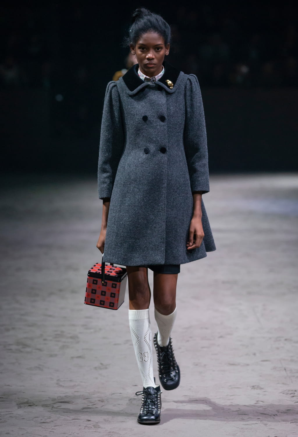 Fashion Week Milan Fall/Winter 2020 look 37 from the Gucci collection 男装