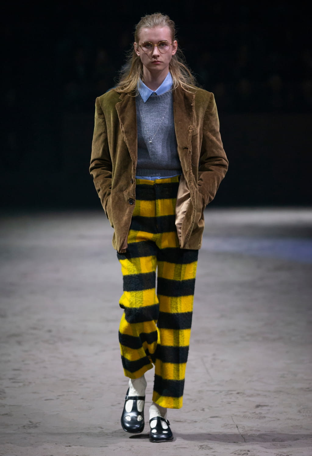 Fashion Week Milan Fall/Winter 2020 look 41 from the Gucci collection 男装