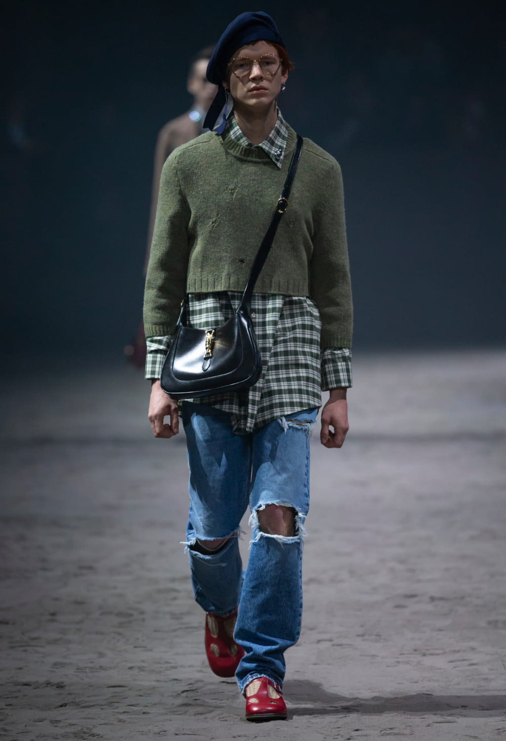 Fashion Week Milan Fall/Winter 2020 look 6 from the Gucci collection 男装